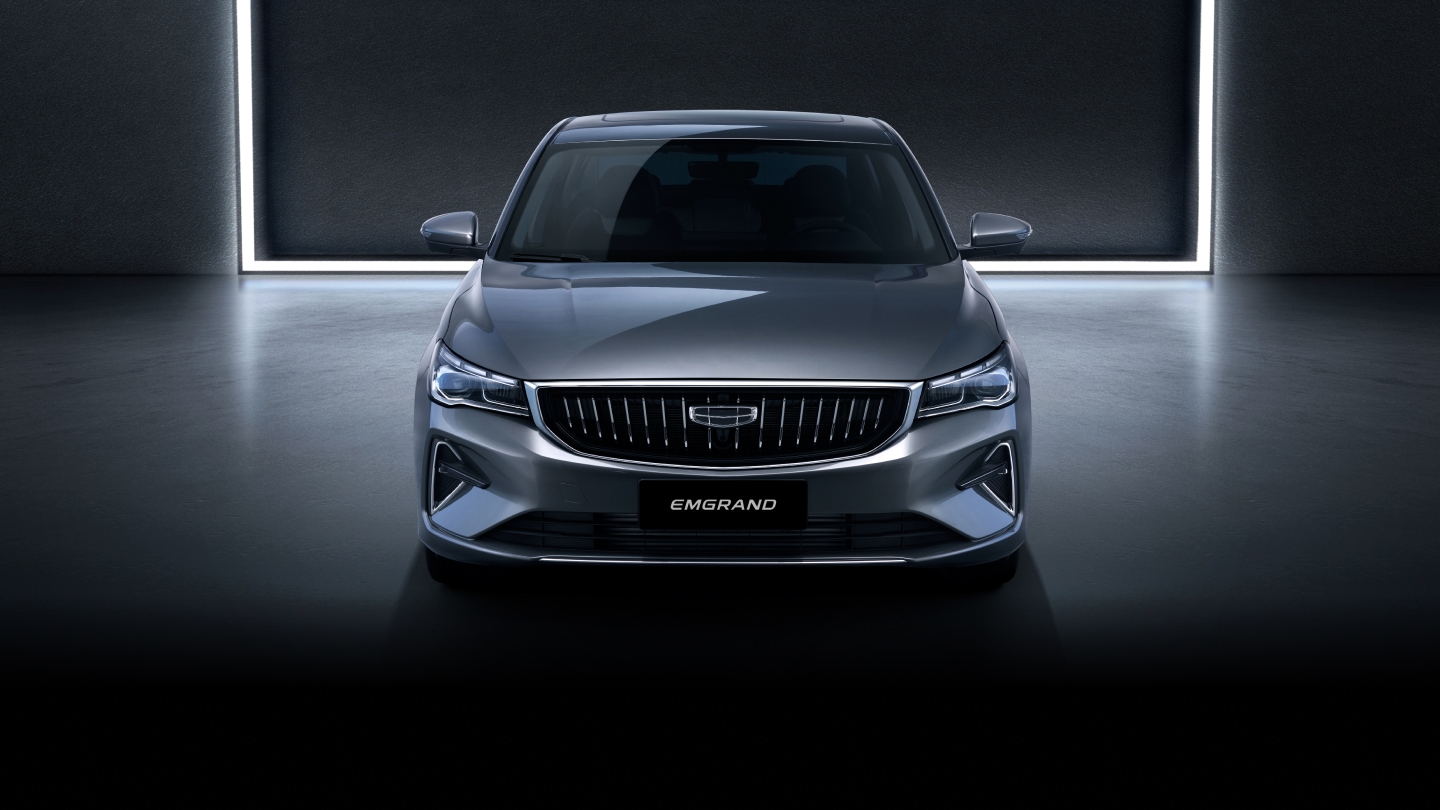 GENİŞ KUZOV DİZAYNI